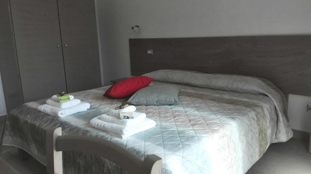 B&B Campu Moru 巴里萨尔多 外观 照片